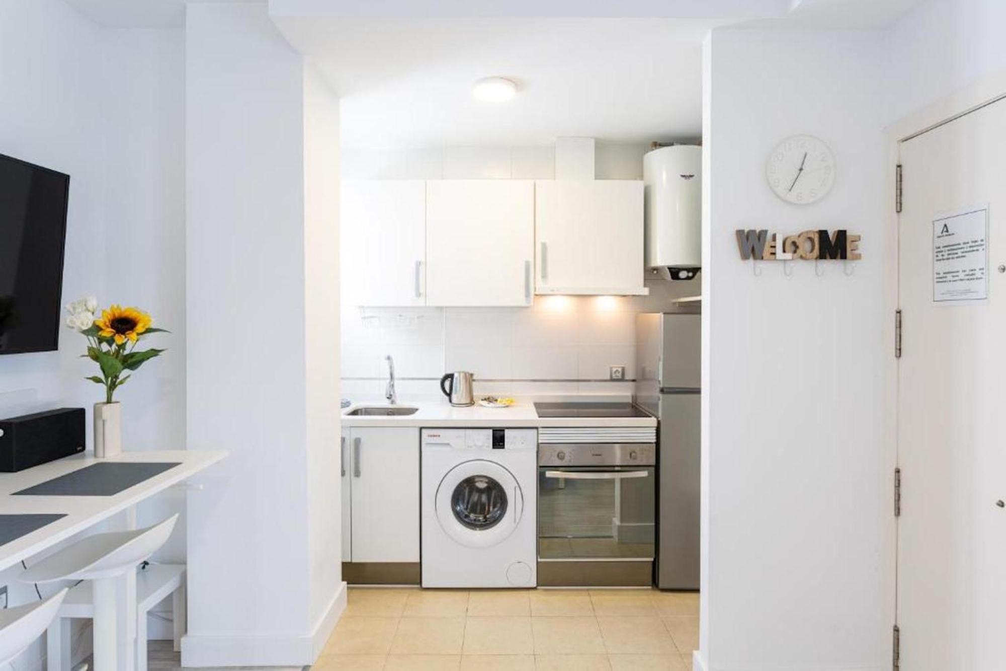 Holidays2Malaga Picasso Area Apartment Bagian luar foto