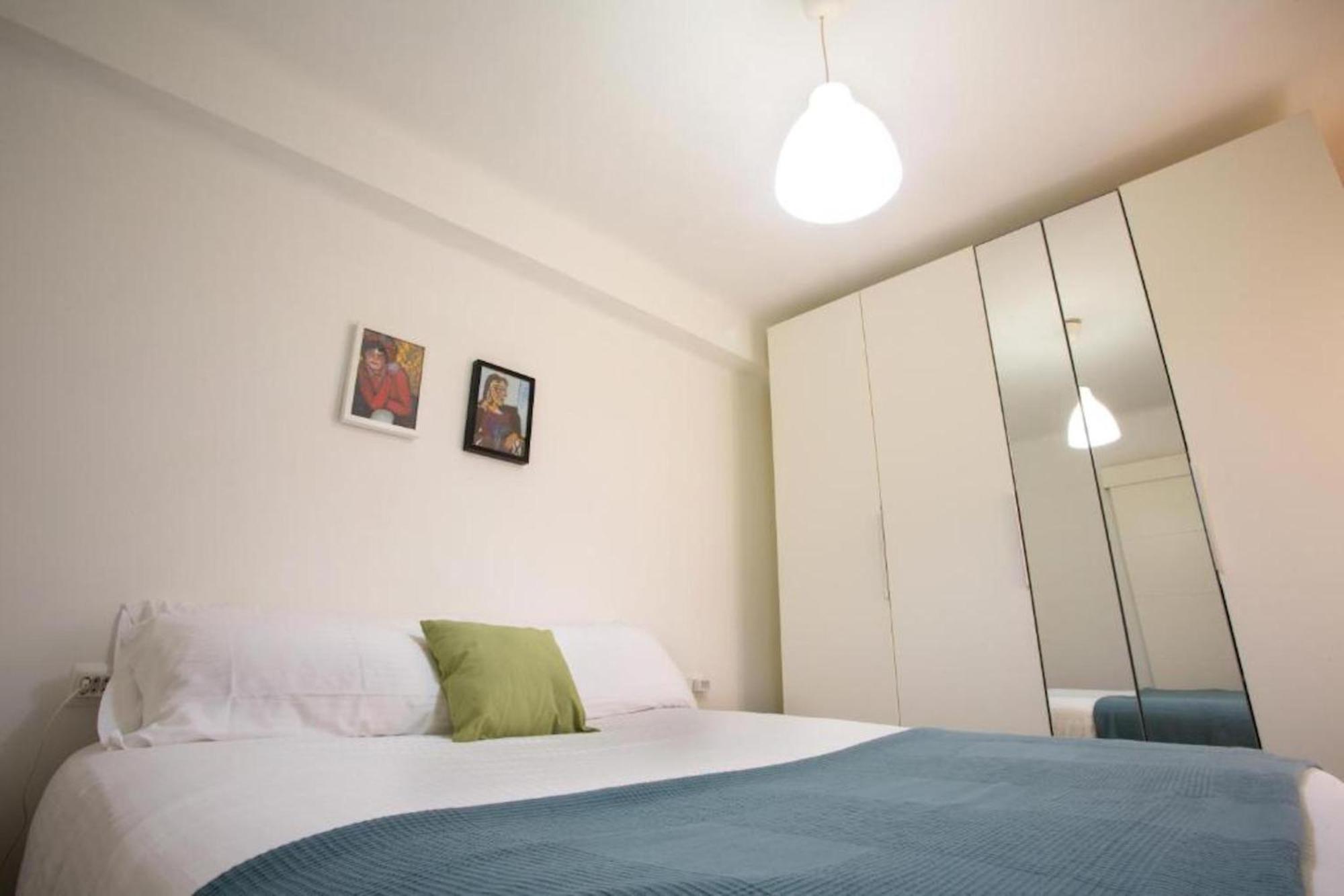 Holidays2Malaga Picasso Area Apartment Bagian luar foto