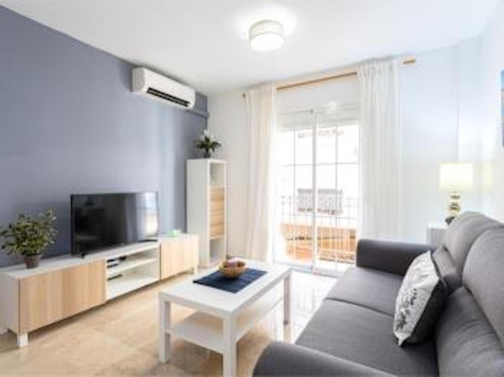 Holidays2Malaga Picasso Area Apartment Bagian luar foto